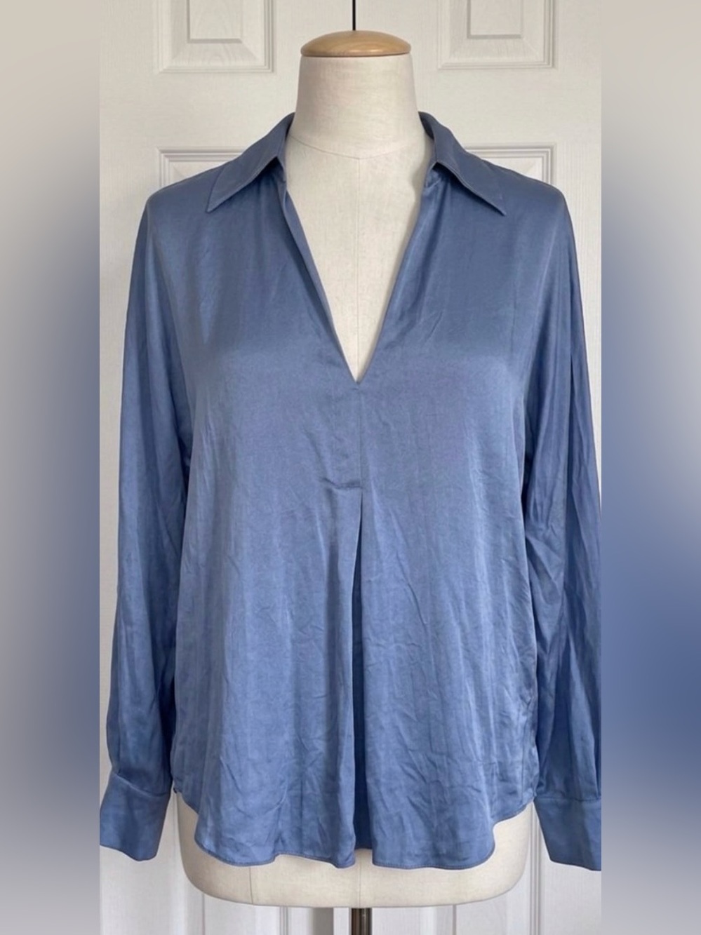 Vince 100% Silk Shaped Collar Popover Blouse in Kyanite Blue